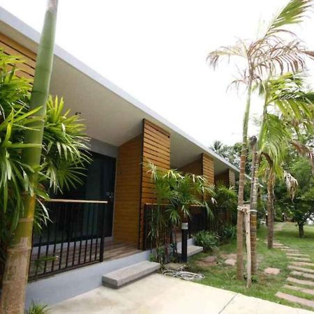 Phumi Resort Thalang Bagian luar foto